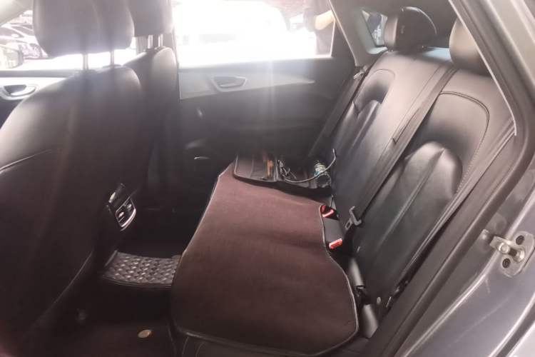Used Roewe i6 MAX New Energy 2020 1.5T PHEV Sporty Cool Edition Left Rear Seat