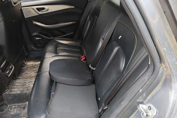 Used Roewe i6 MAX New Energy 2020 1.5T PHEV Sporty Cool Edition Left Rear Seat