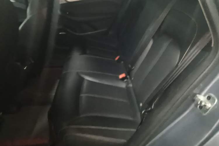 Used Roewe i6 MAX New Energy 2020 1.5T PHEV Sporty Cool Edition Left Rear Seat