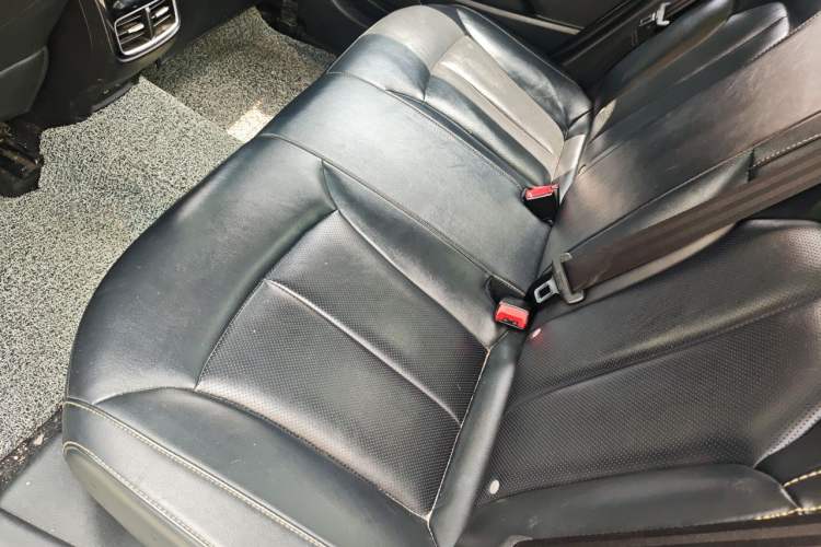 Used Roewe i6 MAX New Energy 2020 1.5T PHEV Sporty Cool Edition Left Rear Seat