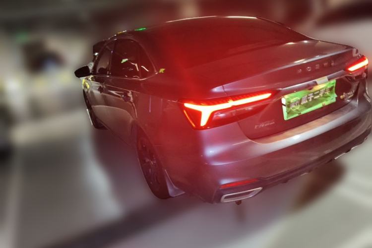 Used Roewe i6 MAX New Energy 2020 1.5T PHEV Cool & Spacious Skyroof Intelligent Drive Supreme Edition Rear Left 45 Deg
