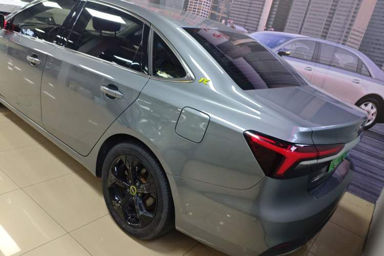 Used Roewe i6 MAX New Energy 2020 1.5T PHEV Sporty Cool Edition Rear Left 45 Deg