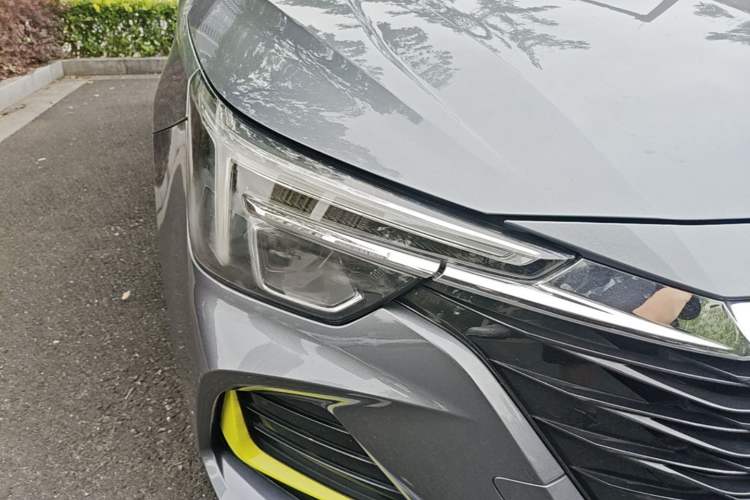 Used Roewe i6 MAX New Energy 2020 1.5T PHEV Sporty Cool Edition Right Front Headlight
