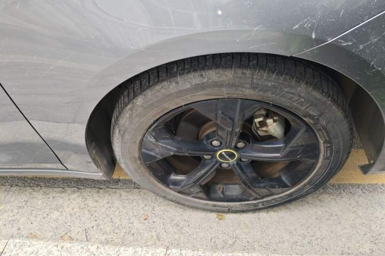 Used Roewe i6 MAX New Energy 2020 1.5T PHEV Sporty Cool Edition Right Front Wheel Hub