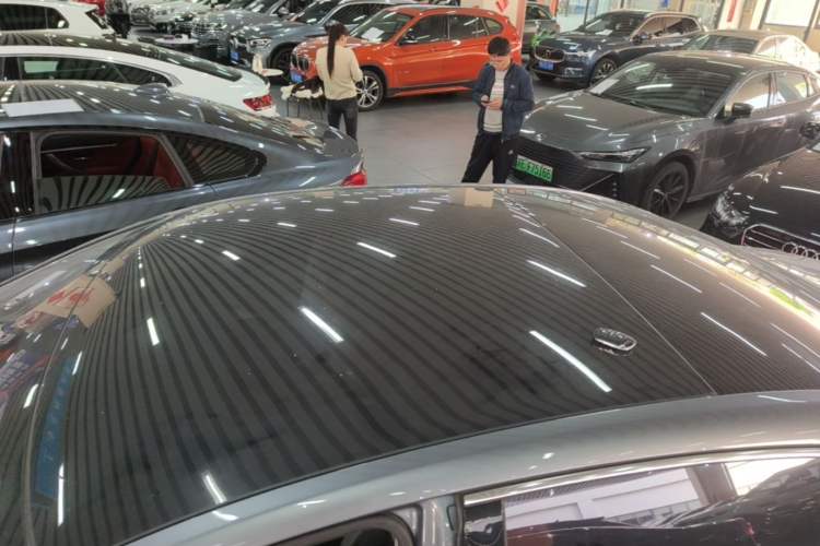 Used Roewe i6 MAX New Energy 2020 1.5T PHEV Cool & Stylish Skyroof Edition Roof