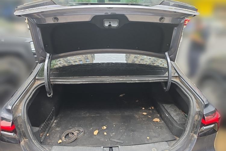 Used Roewe i6 MAX New Energy 2020 1.5T PHEV Sporty Cool Edition Trunk