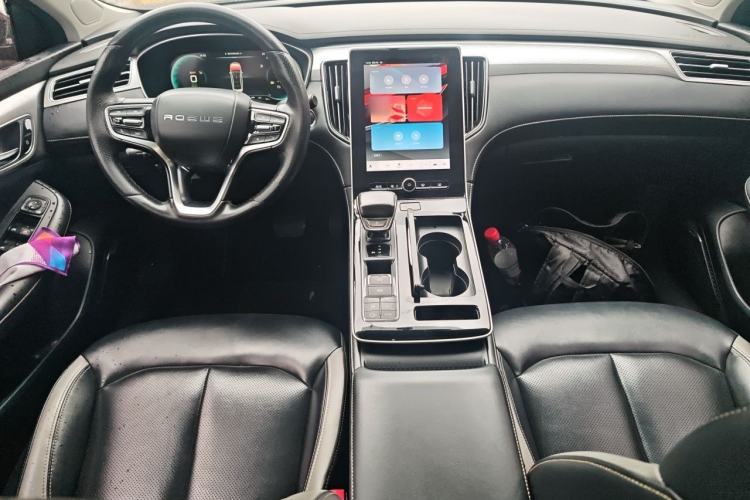 Used Roewe i6 MAX New Energy 2020 1.5T PHEV Cool & Stylish Skyroof Edition Center Console