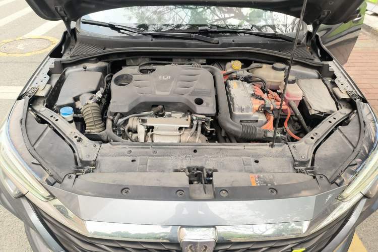 Used Roewe i6 MAX New Energy 2020 1.5T PHEV Sporty Cool Edition Engine Bay