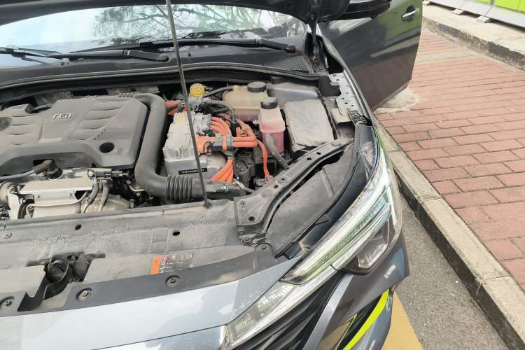 Used Roewe i6 MAX New Energy 2020 1.5T PHEV Sporty Cool Edition Engine Bay Left