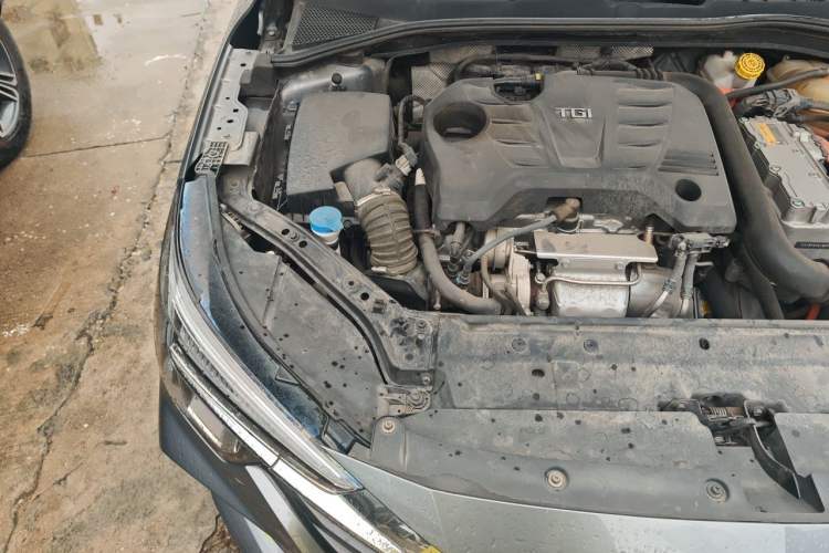 Used Roewe i6 MAX New Energy 2020 1.5T PHEV Cool & Stylish Skyroof Edition Engine Bay Right