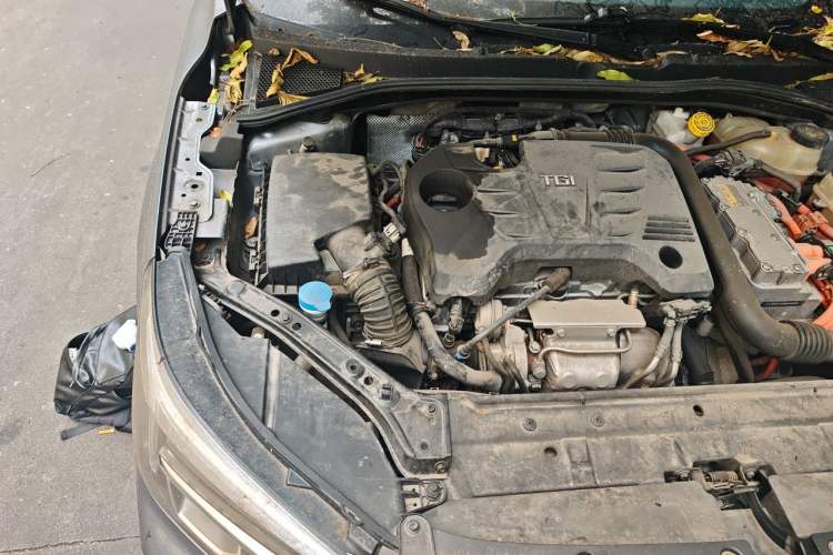 Used Roewe i6 MAX New Energy 2020 1.5T PHEV Sporty Cool Edition Engine Bay Right
