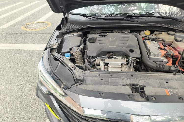 Used Roewe i6 MAX New Energy 2020 1.5T PHEV Sporty Cool Edition Engine Bay Right
