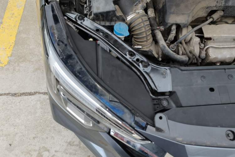 Used Roewe i6 MAX New Energy 2020 1.5T PHEV Cool & Stylish Skyroof Edition Engine Bay Right