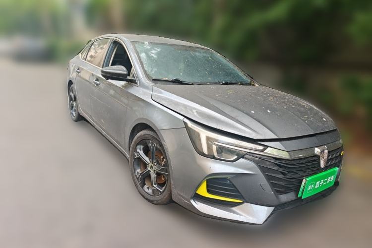 Used Roewe i6 MAX New Energy 2020 1.5T PHEV Sporty Cool Edition Front Right 45 Deg