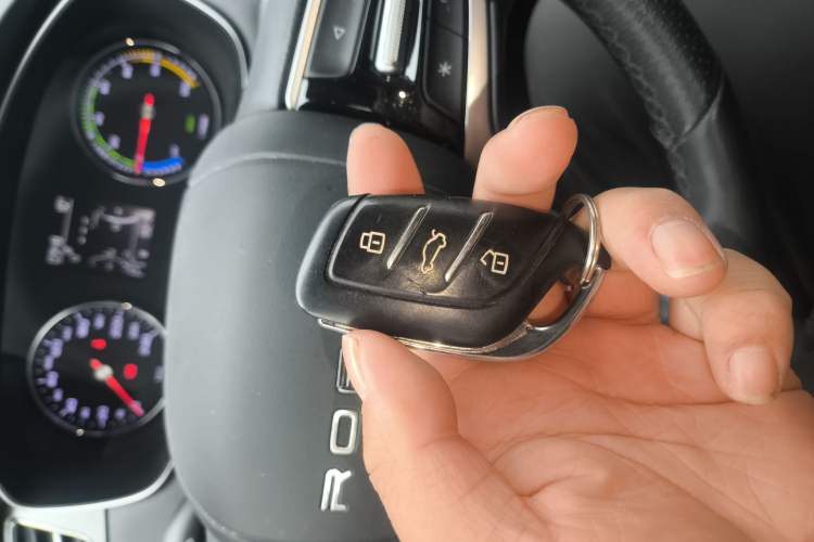 Used Roewe i6 MAX New Energy 2020 1.5T PHEV Sporty Cool Edition Interior 1
