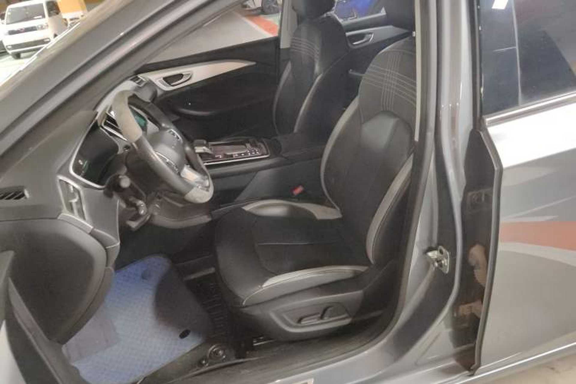 Used Roewe i6 MAX New Energy 2020 1.5T PHEV Cool & Stylish Skyroof Edition Left Front Seat
