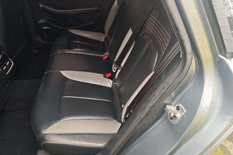 Used Roewe i6 MAX New Energy 2020 1.5T PHEV Cool & Stylish Skyroof Edition Left Rear Seat