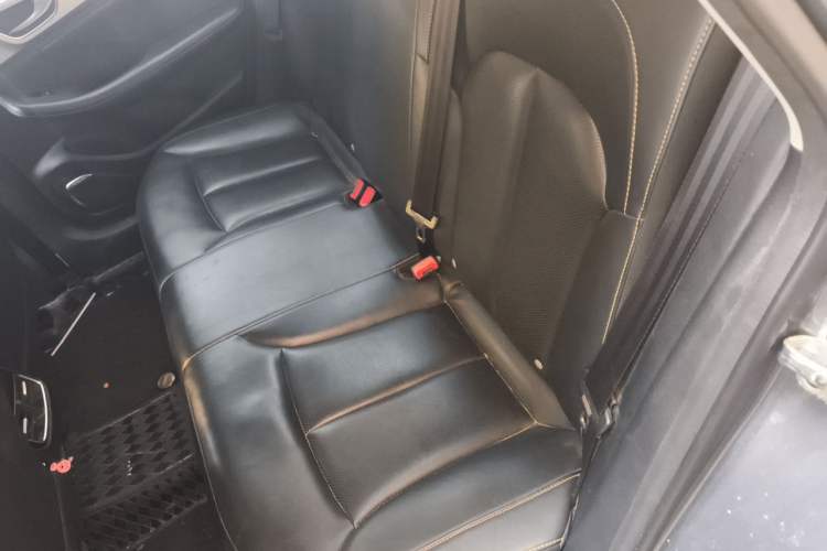 Used Roewe i6 MAX New Energy 2020 1.5T PHEV Sporty Cool Edition Left Rear Seat