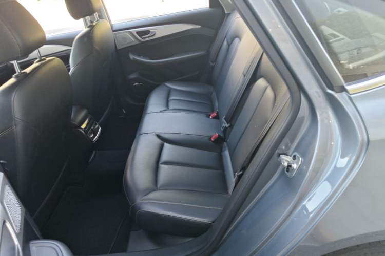Used Roewe i6 MAX New Energy 2020 1.5T PHEV Sporty Cool Edition Left Rear Seat