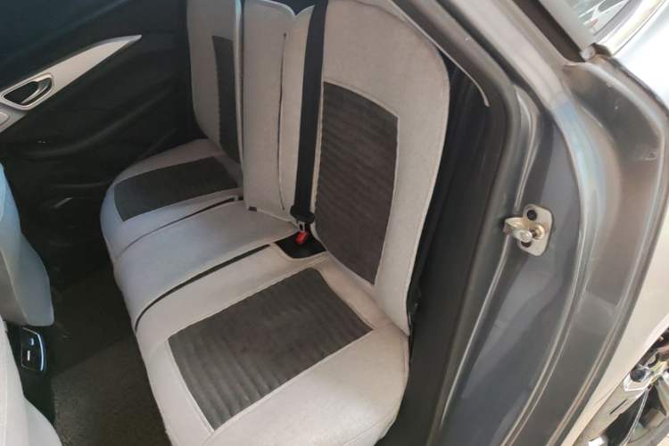 Used Roewe i6 MAX New Energy 2020 1.5T PHEV Sporty Cool Edition Left Rear Seat