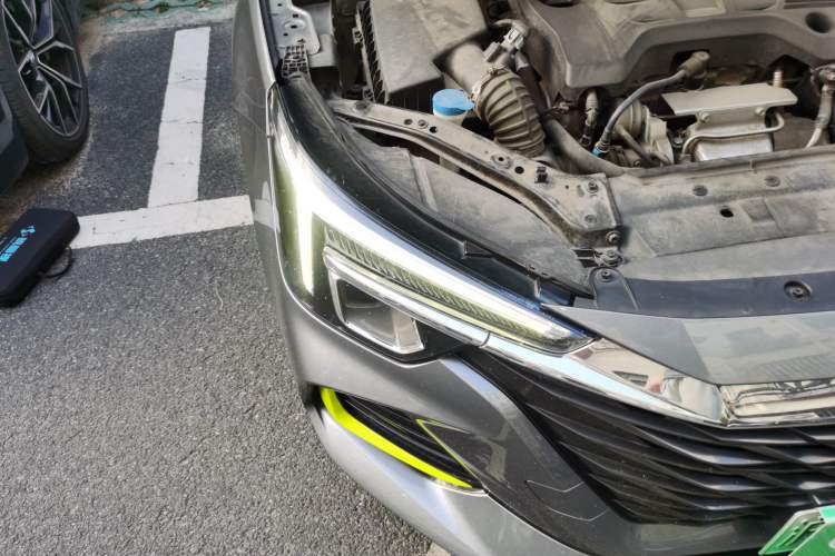 Used Roewe i6 MAX New Energy 2020 1.5T PHEV Sporty Cool Edition Right Front Headlight