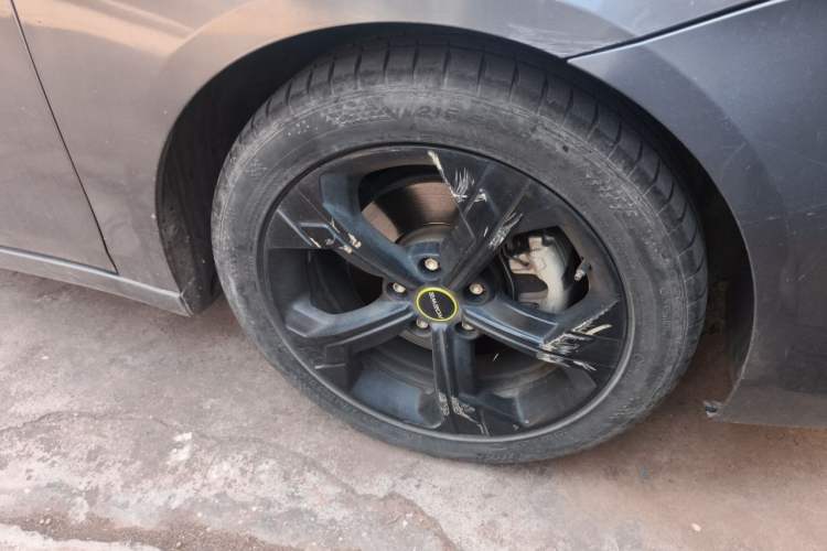 Used Roewe i6 MAX New Energy 2020 1.5T PHEV Sporty Cool Edition Right Front Wheel Hub