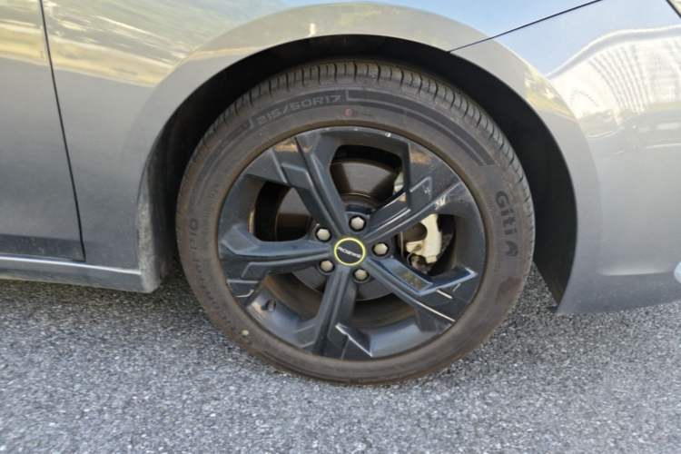 Used Roewe i6 MAX New Energy 2020 1.5T PHEV Sporty Cool Edition Right Front Wheel Hub