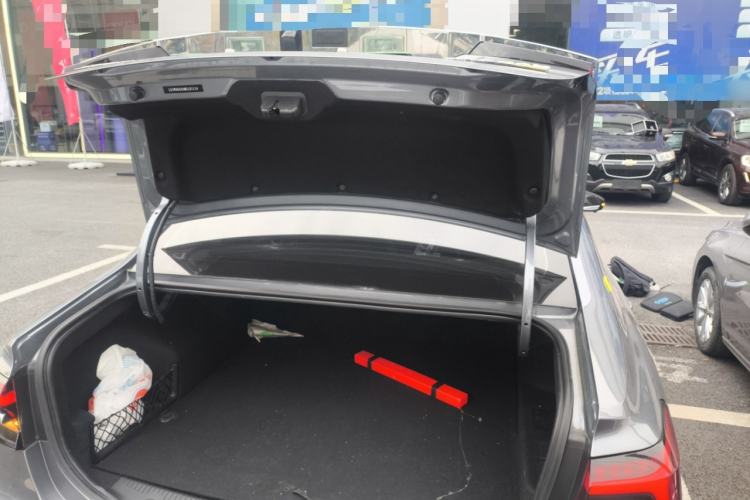 Used Roewe i6 MAX New Energy 2020 1.5T PHEV Sporty Cool Edition Trunk