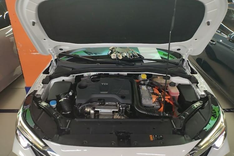 Used Roewe i6 MAX New Energy 2020 1.5T PHEV Cool & Stylish Skyroof Edition Engine Bay