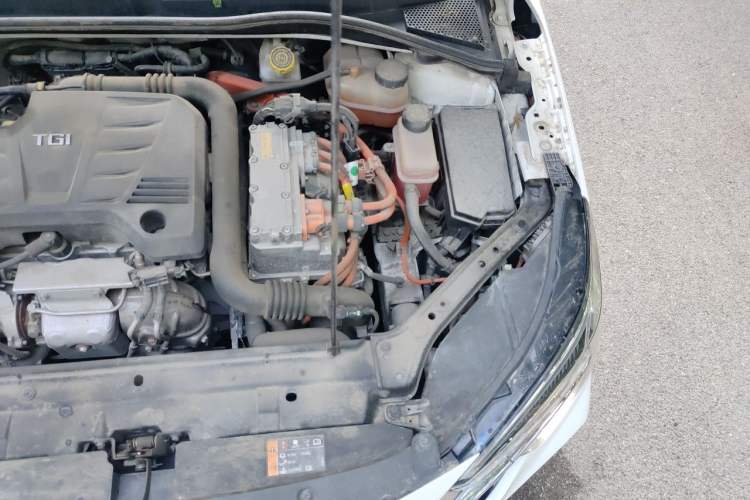 Used Roewe i6 MAX New Energy 2020 1.5T PHEV Sporty Cool Edition Engine Bay Left
