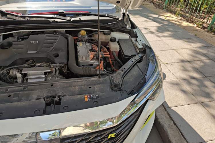 Used Roewe i6 MAX New Energy 2020 1.5T PHEV Sporty Cool Edition Engine Bay Left