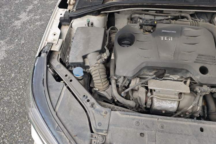 Used Roewe i6 MAX New Energy 2020 1.5T PHEV Sporty Cool Edition Engine Bay Right