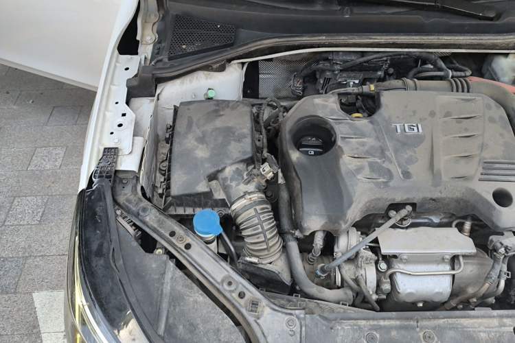 Used Roewe i6 MAX New Energy 2020 1.5T PHEV Sporty Cool Edition Engine Bay Right