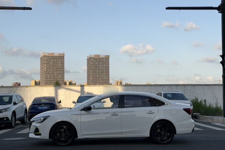 Used Roewe i6 MAX New Energy 2020 1.5T PHEV Sporty Cool Edition Exterior 6
