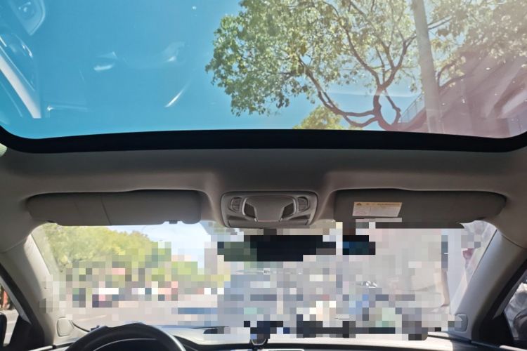 Used Roewe i6 MAX New Energy 2020 1.5T PHEV Cool & Stylish Skyroof Edition Headliner