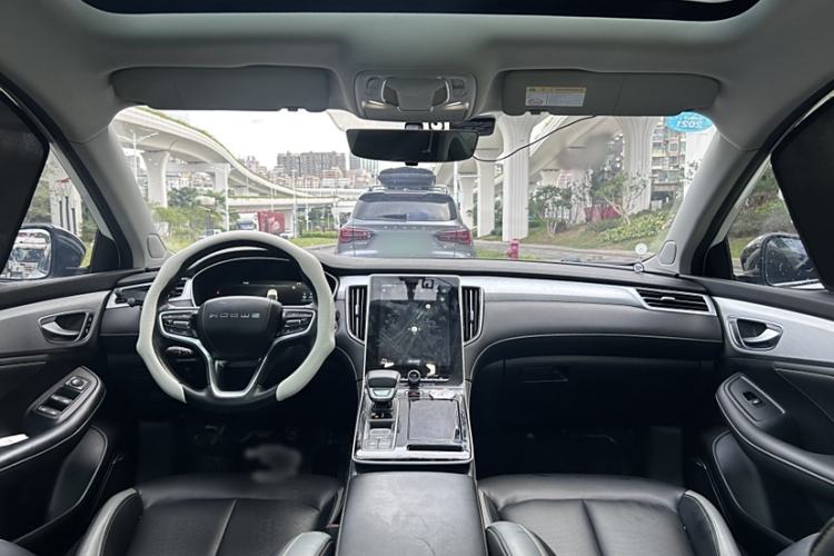 Used Roewe i6 MAX New Energy 2020 1.5T PHEV Cool & Stylish Skyroof Edition Interior 1