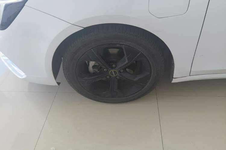 Used Roewe i6 MAX New Energy 2020 1.5T PHEV Sporty Cool Edition Left Front Wheel Hub