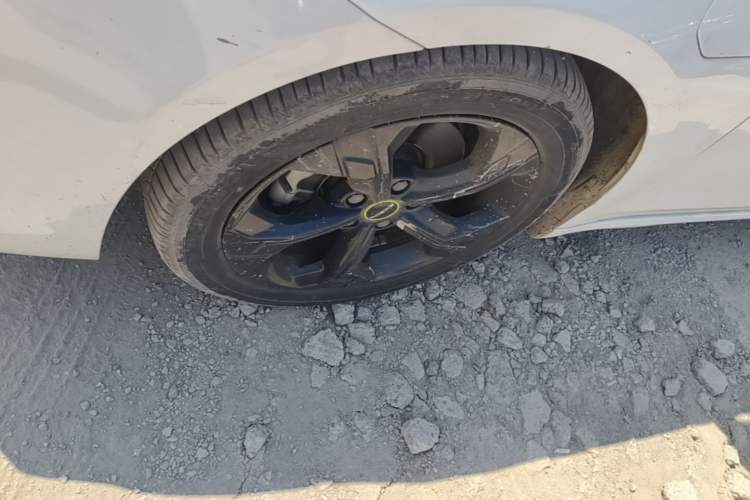 Used Roewe i6 MAX New Energy 2020 1.5T PHEV Sporty Cool Edition Left Front Wheel Hub