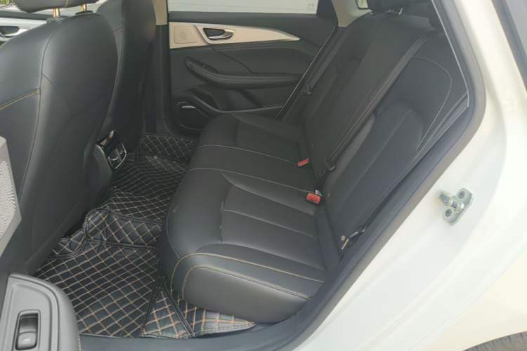 Used Roewe i6 MAX New Energy 2020 1.5T PHEV Sporty Cool Edition Left Rear Seat