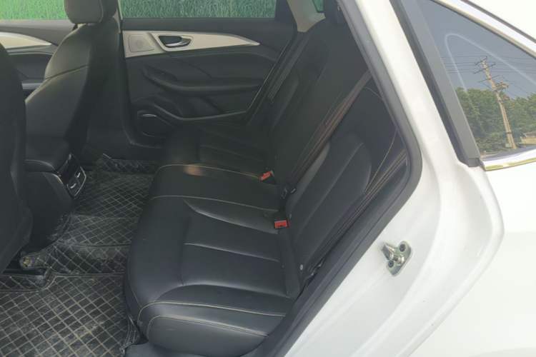 Used Roewe i6 MAX New Energy 2020 1.5T PHEV Sporty Cool Edition Left Rear Seat