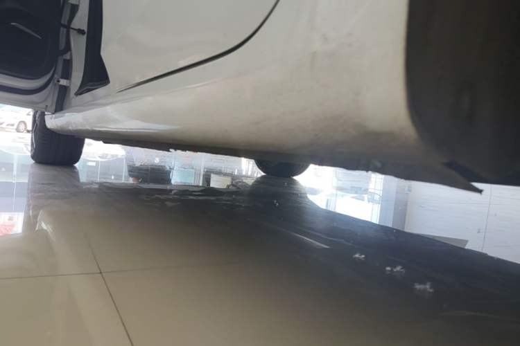Used Roewe i6 MAX New Energy 2020 1.5T PHEV Sporty Cool Edition Left Side Sill