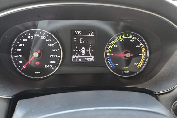 Used Roewe i6 MAX New Energy 2020 1.5T PHEV Sporty Cool Edition Odometer Close Up