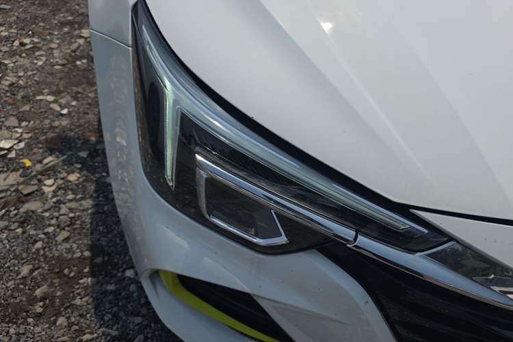 Used Roewe i6 MAX New Energy 2020 1.5T PHEV Sporty Cool Edition Right Front Headlight