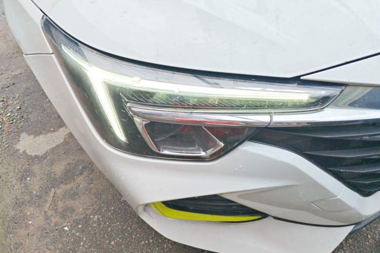 Used Roewe i6 MAX New Energy 2020 1.5T PHEV Sporty Cool Edition Right Front Headlight