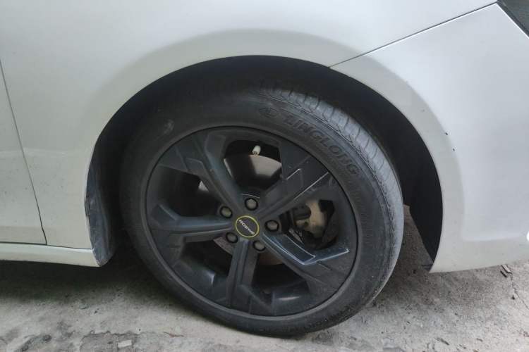 Used Roewe i6 MAX New Energy 2020 1.5T PHEV Sporty Cool Edition Right Front Wheel Hub