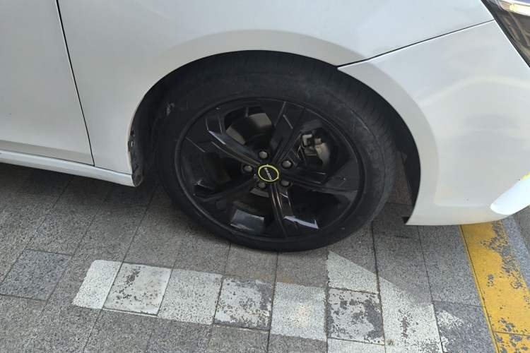 Used Roewe i6 MAX New Energy 2020 1.5T PHEV Sporty Cool Edition Right Front Wheel Hub