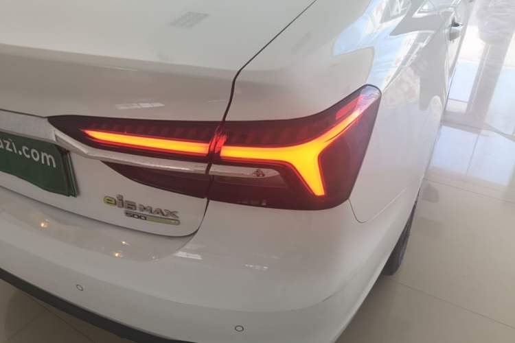 Used Roewe i6 MAX New Energy 2020 1.5T PHEV Sporty Cool Edition Right Rear Taillight