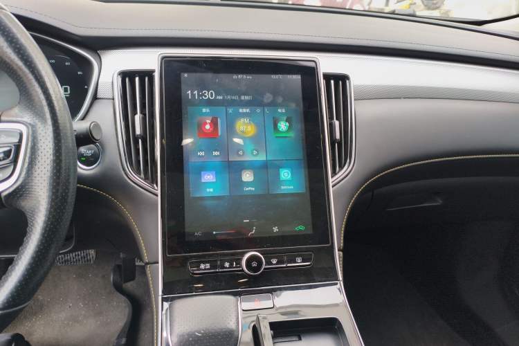 Used Roewe i6 MAX New Energy 2021 EV 500 Skyroof Deluxe Edition Audio And AC Panel