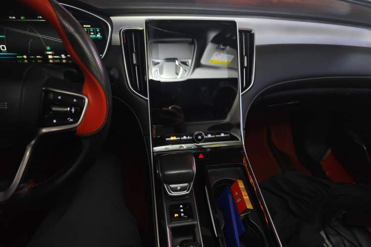 Used Roewe i6 MAX New Energy 2021 1.5T PHEV Online Ride-Hailing Flagship Edition Audio And AC Panel