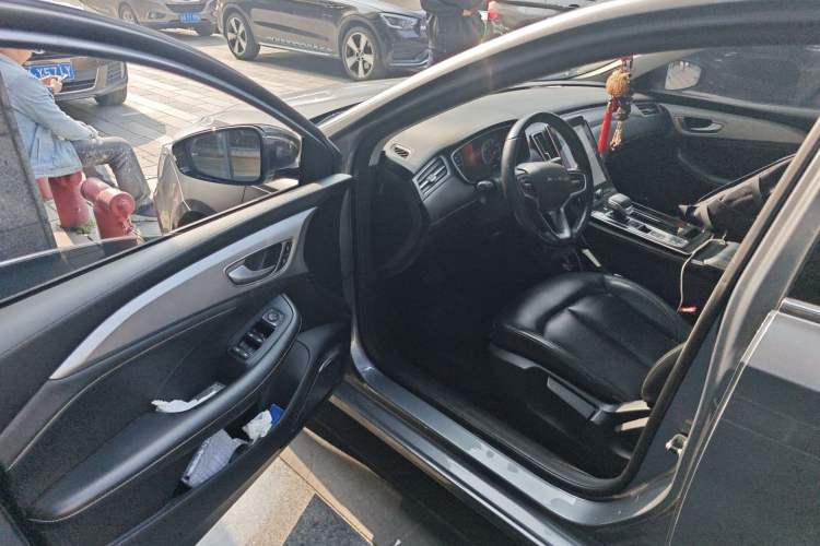 Used Roewe i6 MAX New Energy 2021 1.5T PHEV Online Ride-Hailing Luxury Edition Driver Seat